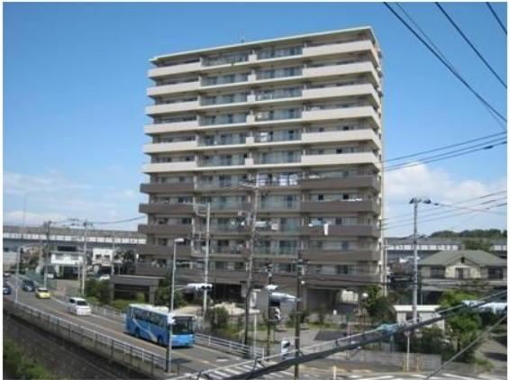 3LDK apartment in Zama, Kanagawa - Photo 1