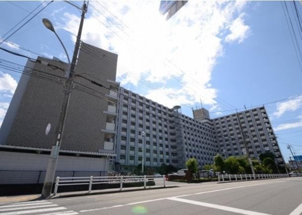 3DK apartment in Nishinomiya, Hyogo - Photo 1