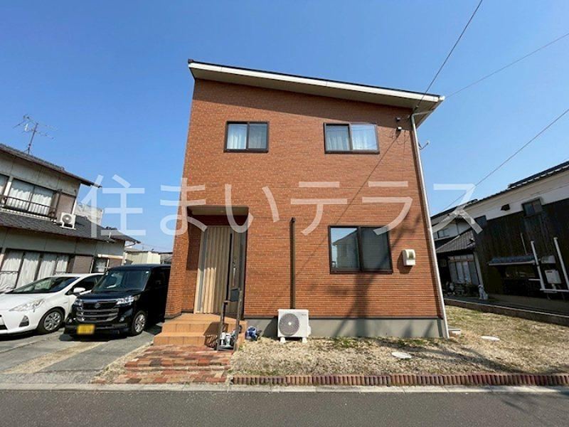 5LDK house in Kurashiki, Okayama - Photo 1
