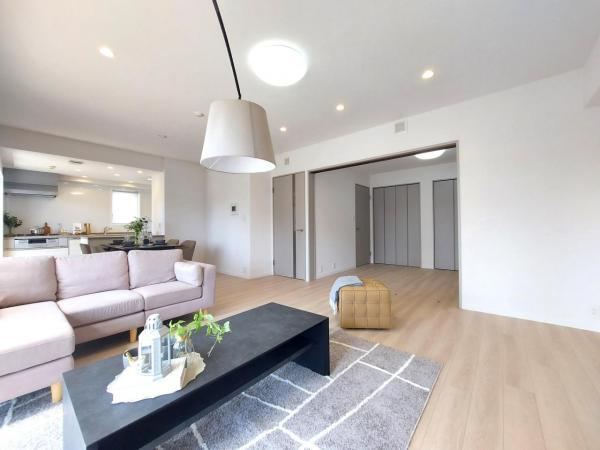 4LDK apartment in Higashi Ward, Nagoya, Aichi - Photo 1