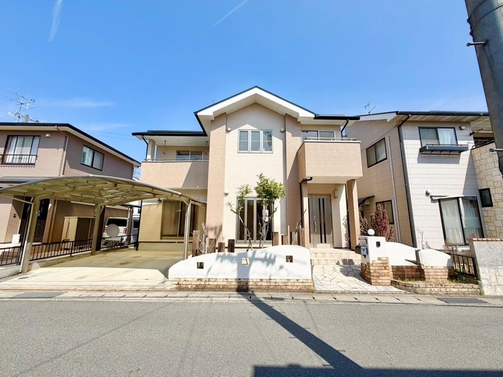 5LDK house in Naka Ward, Okayama - Photo 1