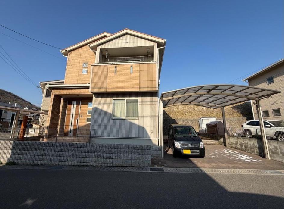 4LDK house in Fukuyama, Hiroshima - Photo 1