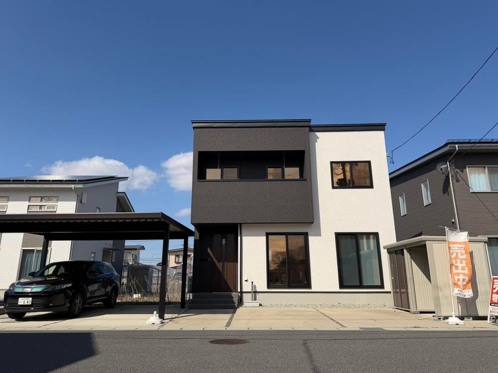 Modern 4LDK House with Floor Heating in Yamagata City - Photo 1