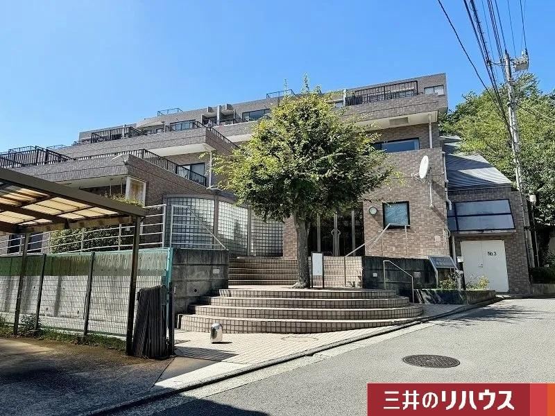 5LDK apartment in Minami Ward, Yokohama, Kanagawa - Photo 1
