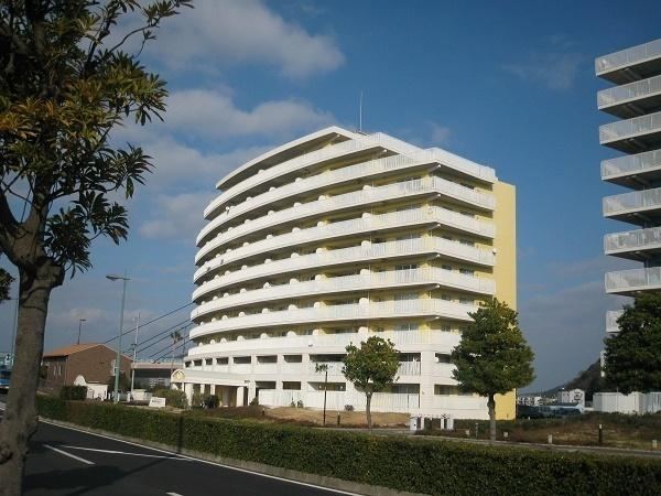 1LDK apartment in Wakayama, Wakayama - Photo 1