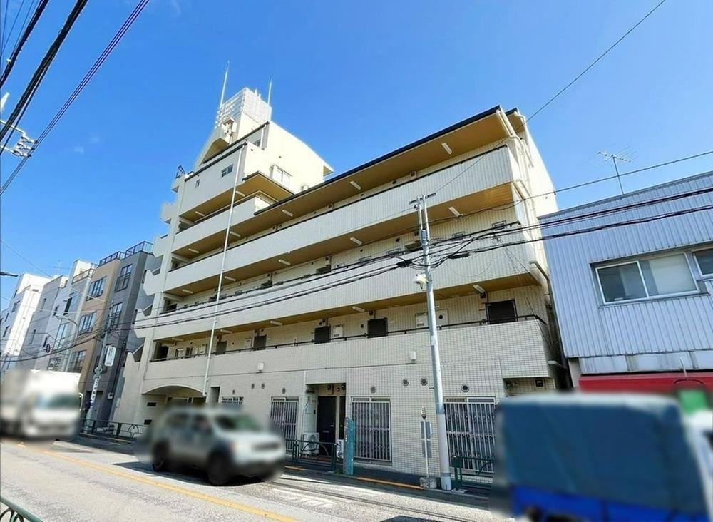 2DK apartment in Taito Ward, Tokyo - Photo 1