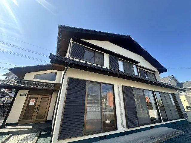 4LDK+S house in Hatsukaichi, Hiroshima - Photo 1