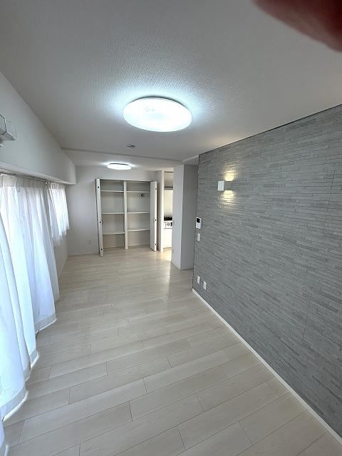1LDK+S apartment in Toshima Ward, Tokyo - Photo 1