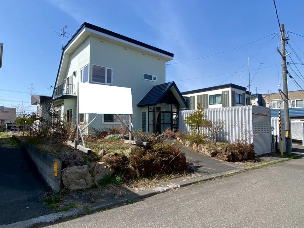 301 m² land in Atsubetsu Ward, Sapporo, Hokkaido - Photo 1