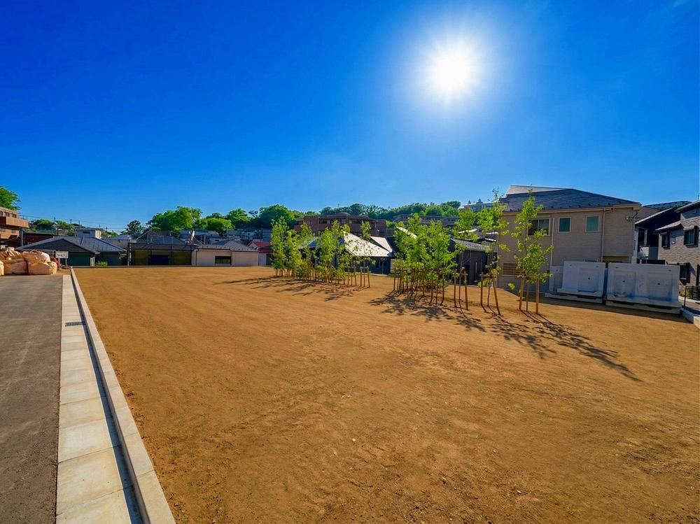 101 m² land in Totsuka Ward, Yokohama, Kanagawa - Photo 1