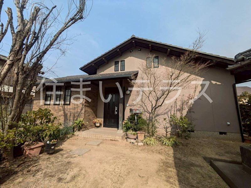 5LDK house in Kurashiki, Okayama - Photo 1