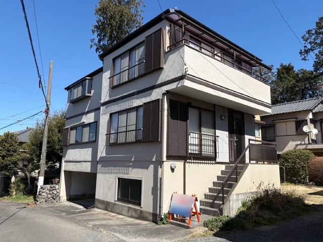 4LDK house in Shimizu Ward, Shizuoka - Photo 1
