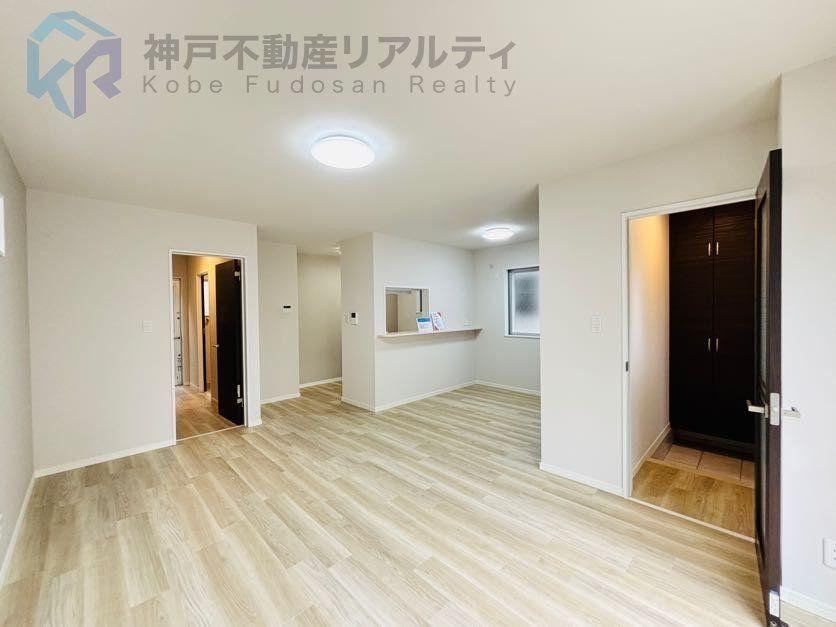 3LDK house in Akashi, Hyogo - Photo 1