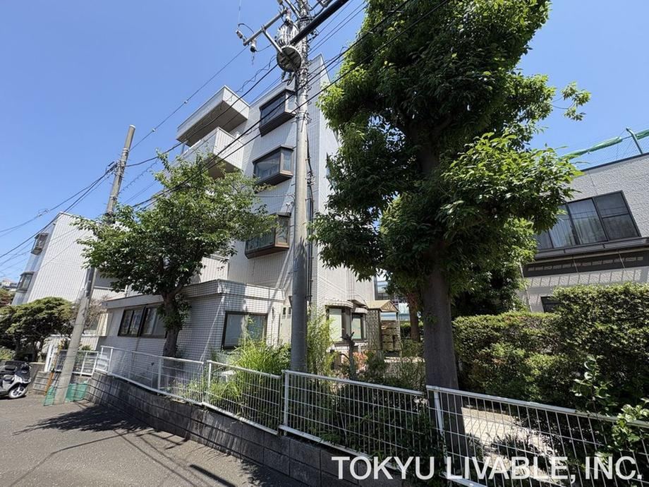 2LDK apartment in Kohoku Ward, Yokohama, Kanagawa - Photo 1