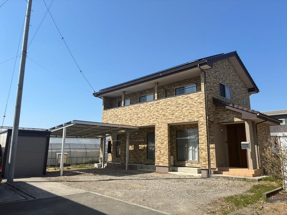 4LDK house in Tomioka, Gunma - Photo 1