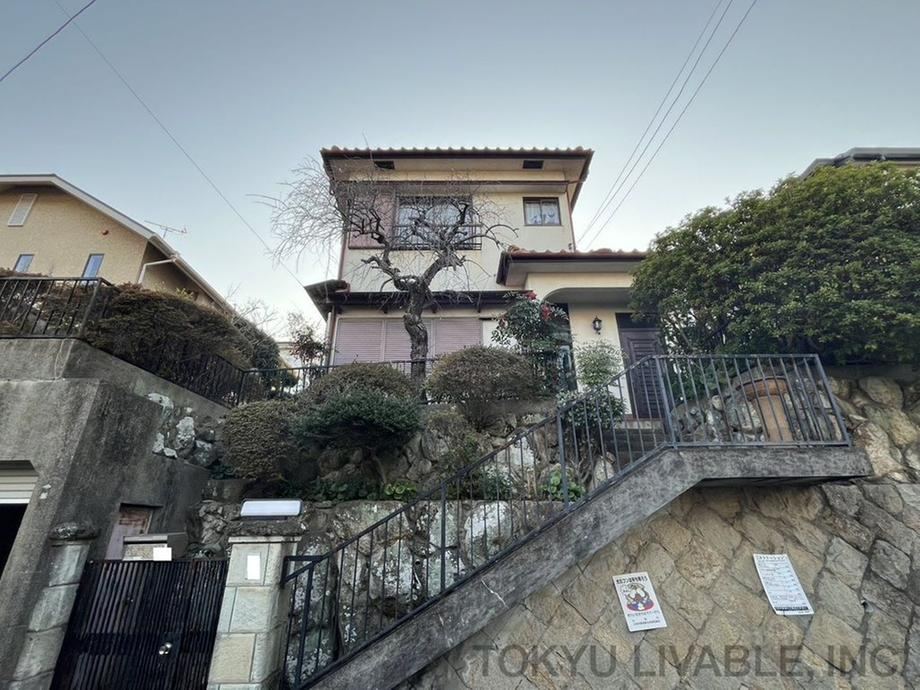 5LDK house in Kawanishi, Hyogo - Photo 1