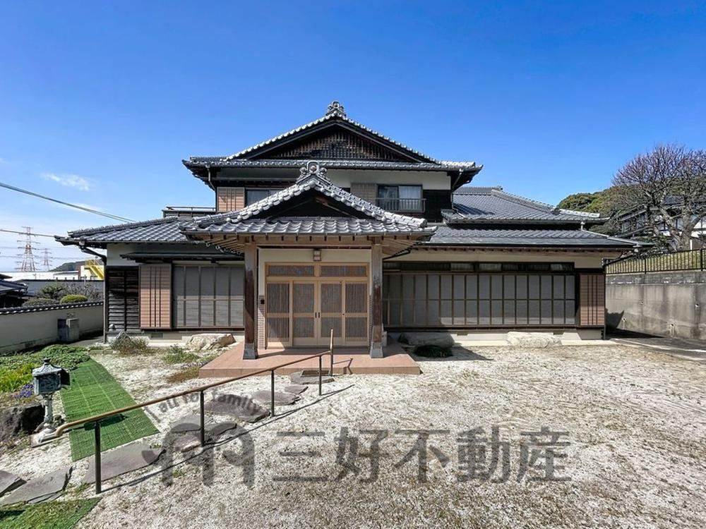 9LDK+S house in Higashi Ward, Fukuoka - Photo 1