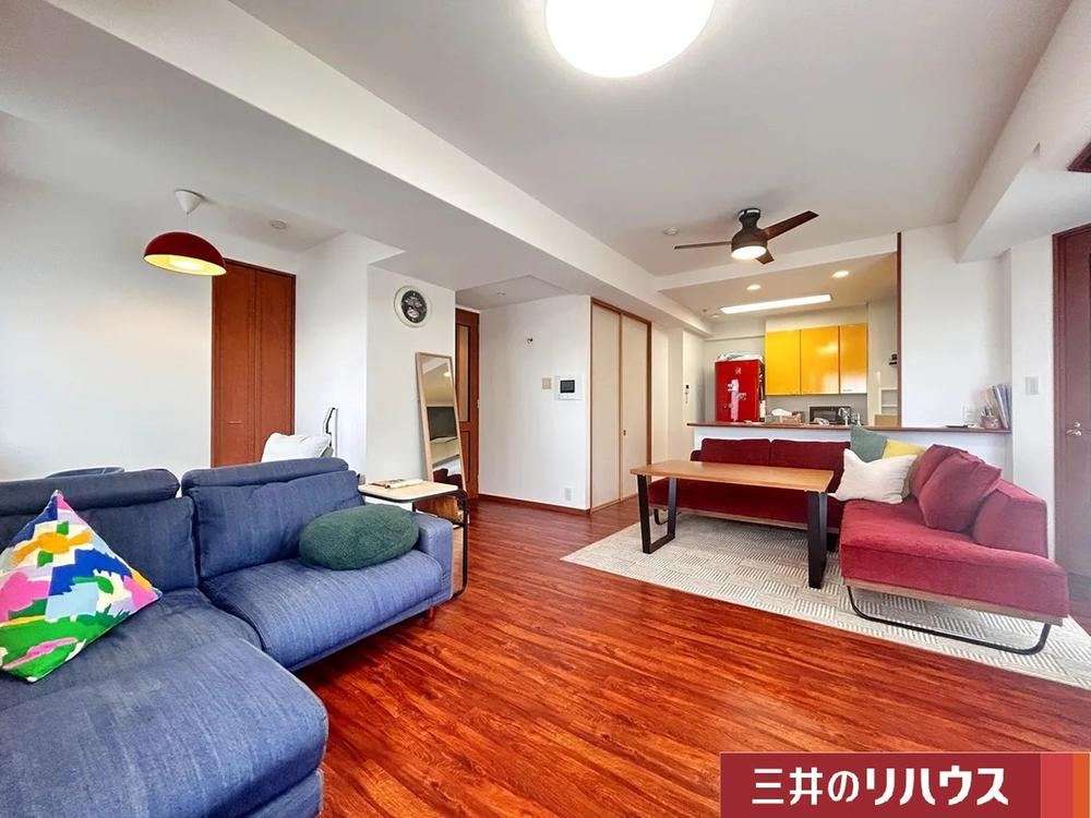 3LDK apartment in Hirakata, Osaka - Photo 1