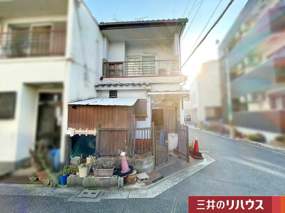3DK house in Higashi Ward, Sakai, Osaka - Photo 1