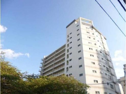 2LDK apartment in Meguro Ward, Tokyo - Photo 1