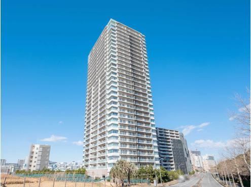 3LDK+S apartment in Mihama Ward, Chiba - Photo 1