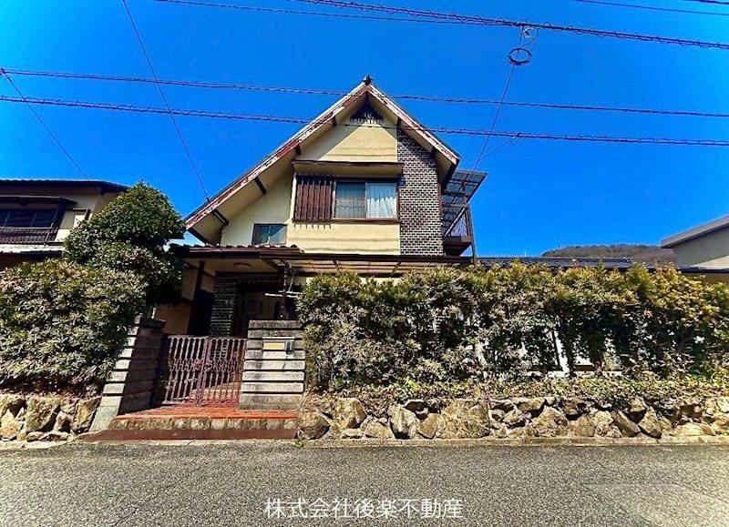 6DK house in Higashi Ward, Okayama - Photo 1