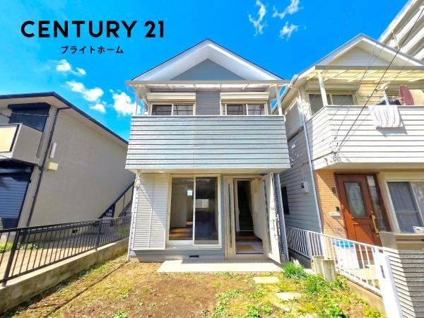 Fully Renovated Home Just 5 Minutes from Kanazawa-Hakkei Station - Photo 1