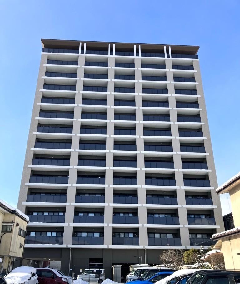 3LDK apartment in Morioka, Iwate - Photo 1