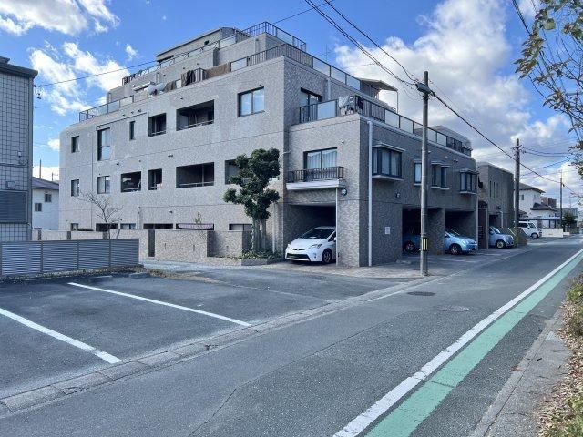 4LDK apartment in Chuo Ward, Hamamatsu, Shizuoka - Photo 1
