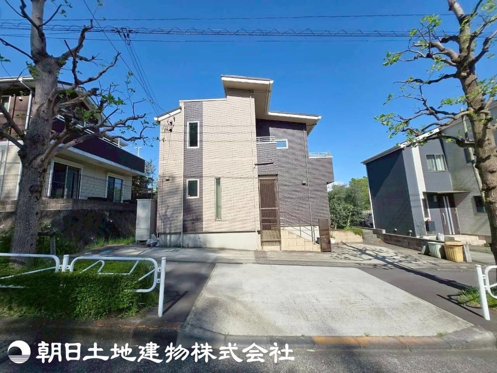 4LDK+S house in Hachioji, Tokyo - Photo 1