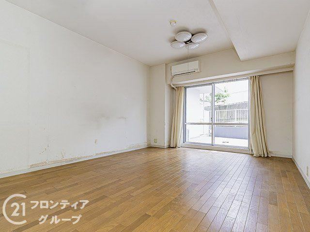 3LDK apartment in Tarumi Ward, Kobe, Hyogo - Photo 1