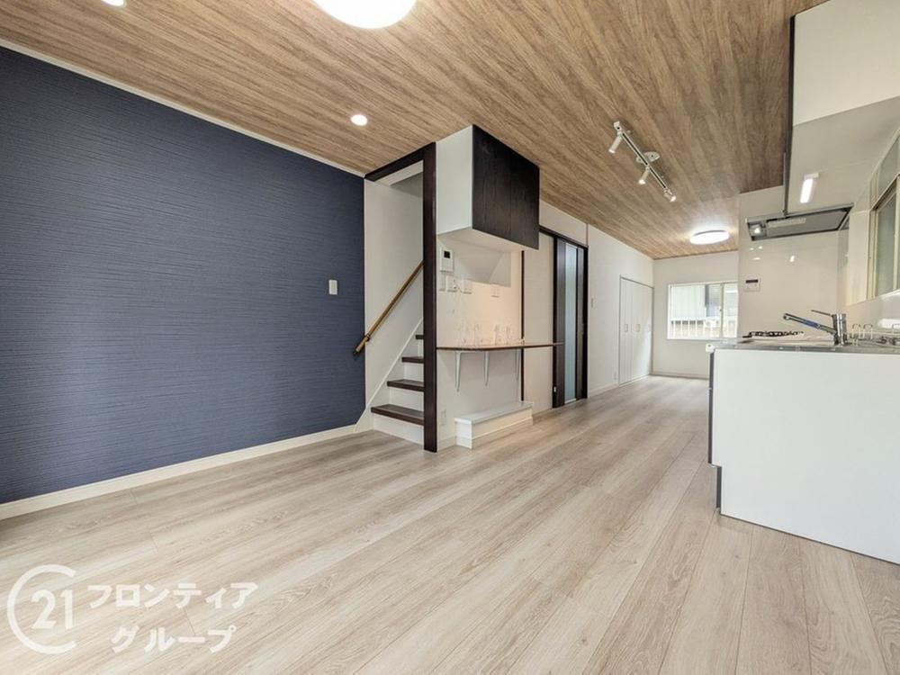 3LDK house in Higashinada Ward, Kobe, Hyogo - Photo 1