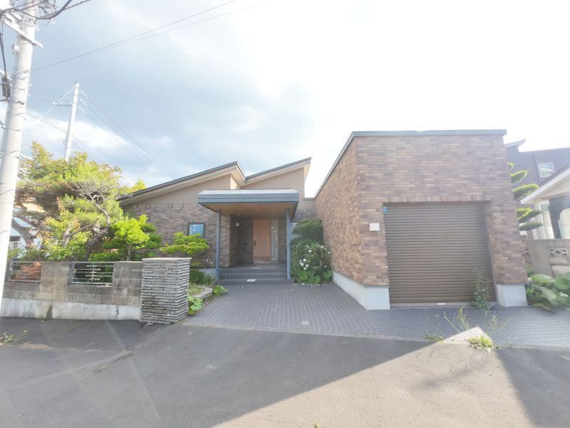 3LDK+S house in Nishi Ward, Sapporo, Hokkaido - Photo 1