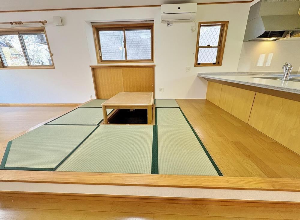 Unique 3LDK+S House with Traditional Features in Iwatsuki, Saitama - Photo 1