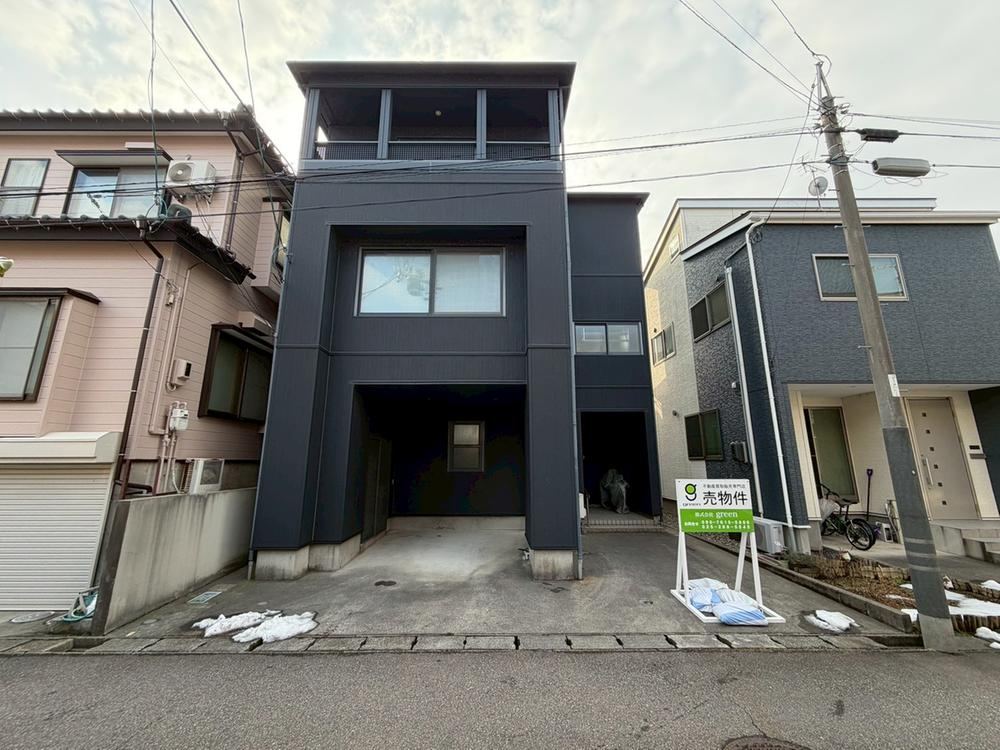 Spacious 6LDK Home by Misawa in Higashi Dekijima, Niigata - Photo 1