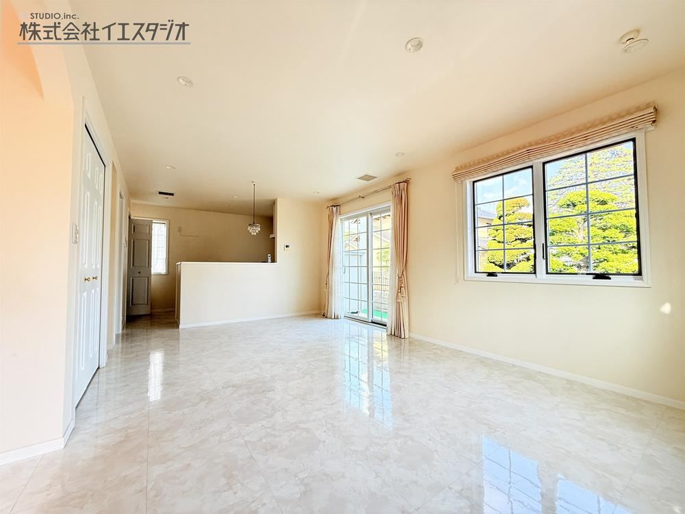 Corner Lot 3LDK House in Akiruno - Photo 1