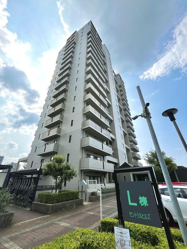 2LDK apartment in Sanda, Hyogo - Photo 1