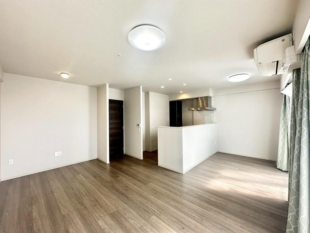 2LDK apartment in Naka Ward, Hiroshima - Photo 1