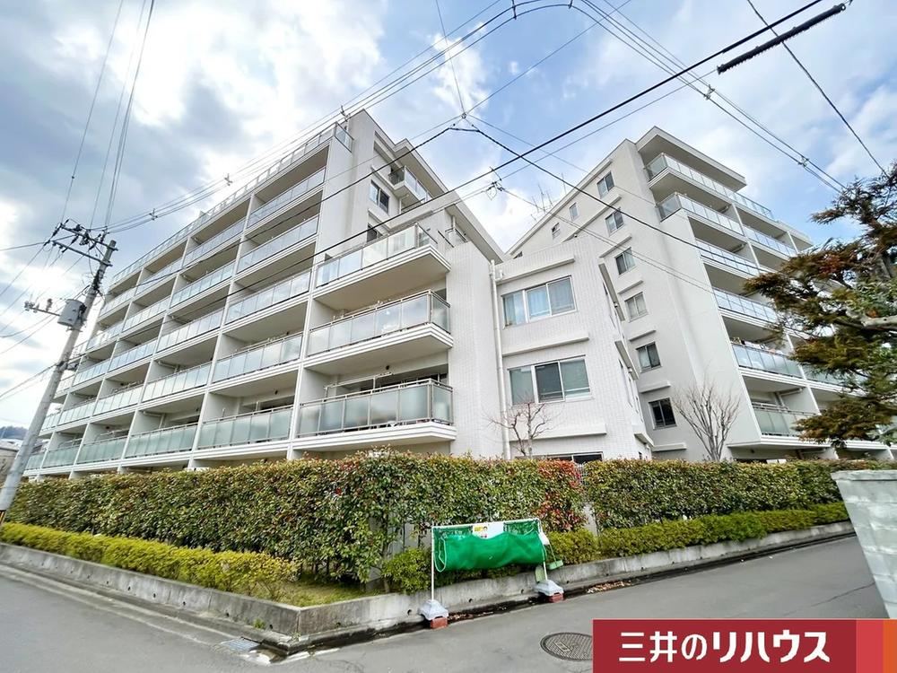 3LDK apartment in Aoba Ward, Sendai, Miyagi - Photo 1