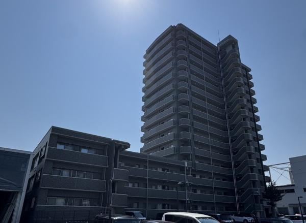 3LDK apartment in Matsue, Shimane - Photo 1