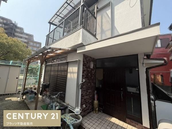 3LDK house in Takarazuka, Hyogo - Photo 1