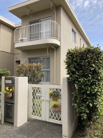 4LDK apartment in Kashiwa, Chiba - Photo 1