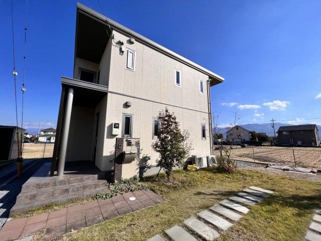 4LDK house in Kofu, Yamanashi - Photo 1