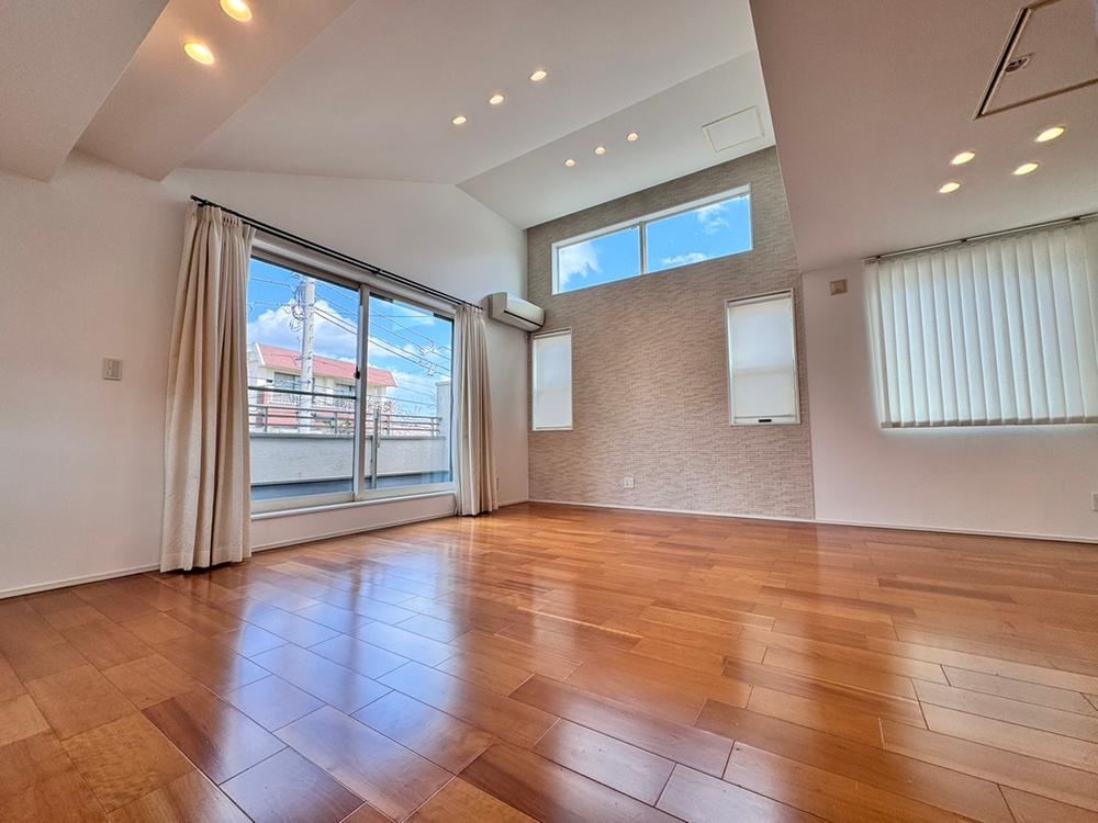 4LDK house in Setagaya Ward, Tokyo - Photo 1