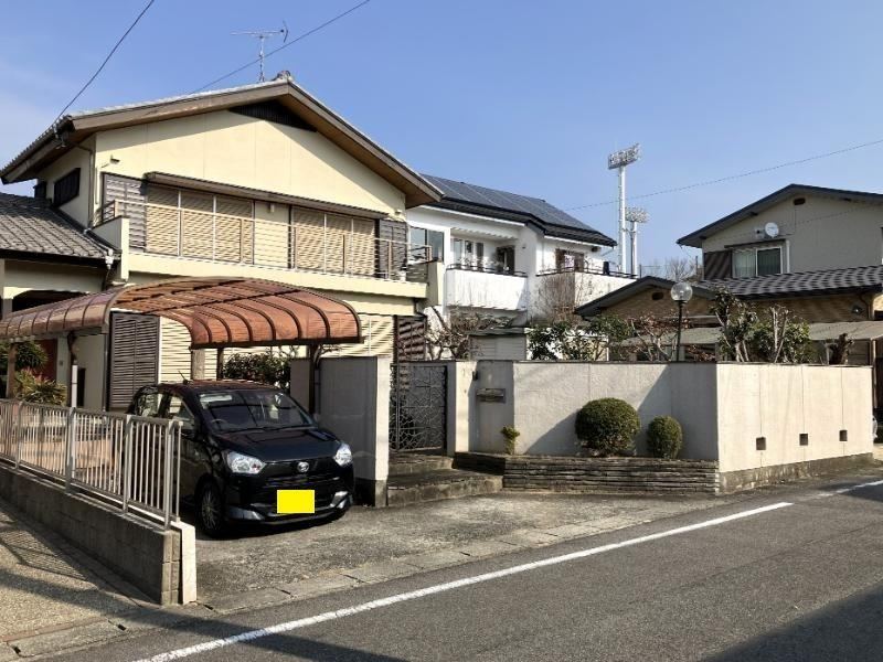 5LDK house in Toyota, Aichi - Photo 1