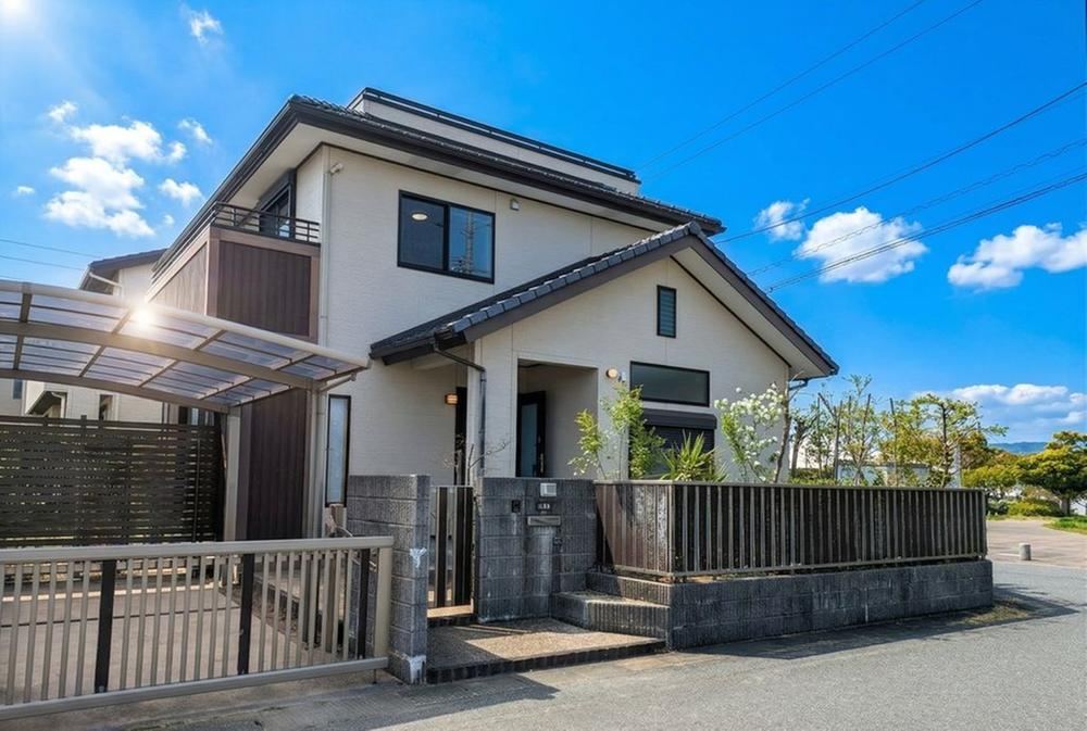 3LDK+2S house in Onojo, Fukuoka - Photo 1