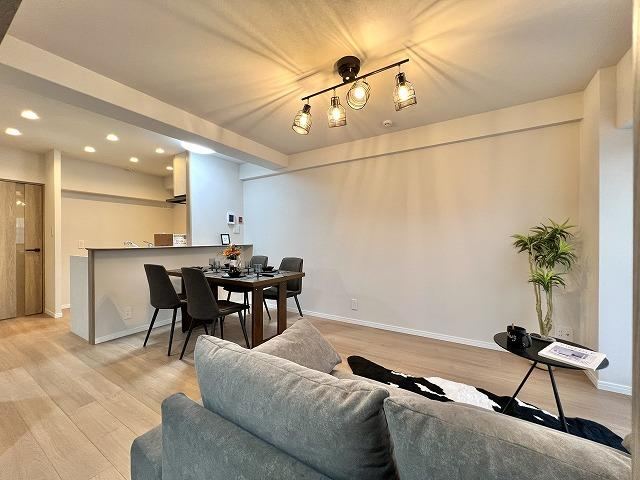 3LDK apartment in Sakura Ward, Saitama - Photo 1