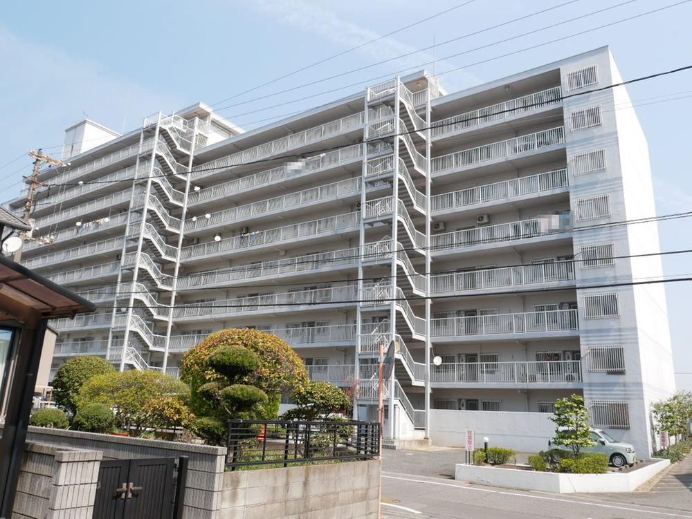 3LDK apartment in Fukuyama, Hiroshima - Photo 1