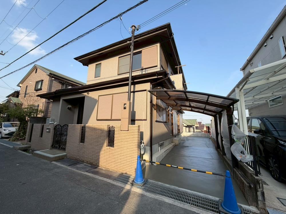 5LDK+2S house in Ibaraki, Osaka - Photo 1