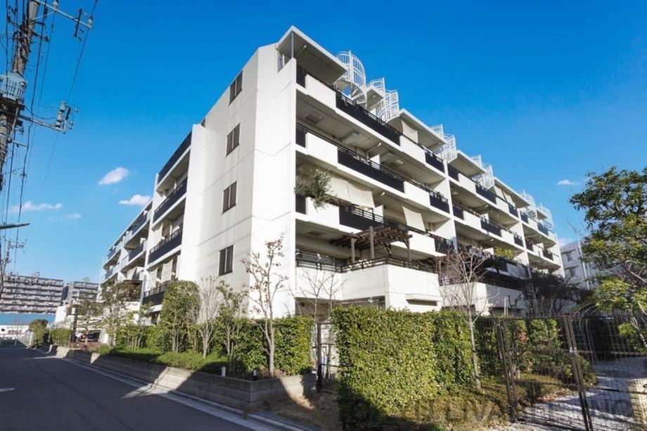 3LDK apartment in Nishitokyo, Tokyo - Photo 1